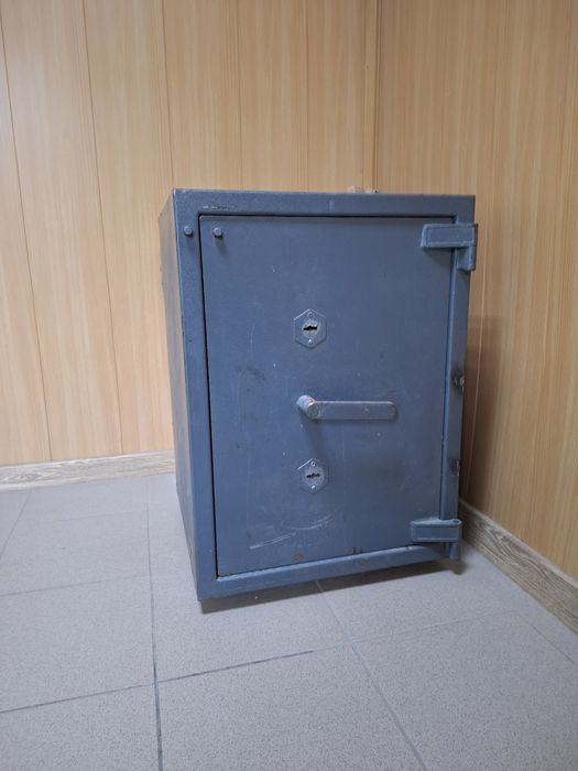 Банківський сейф