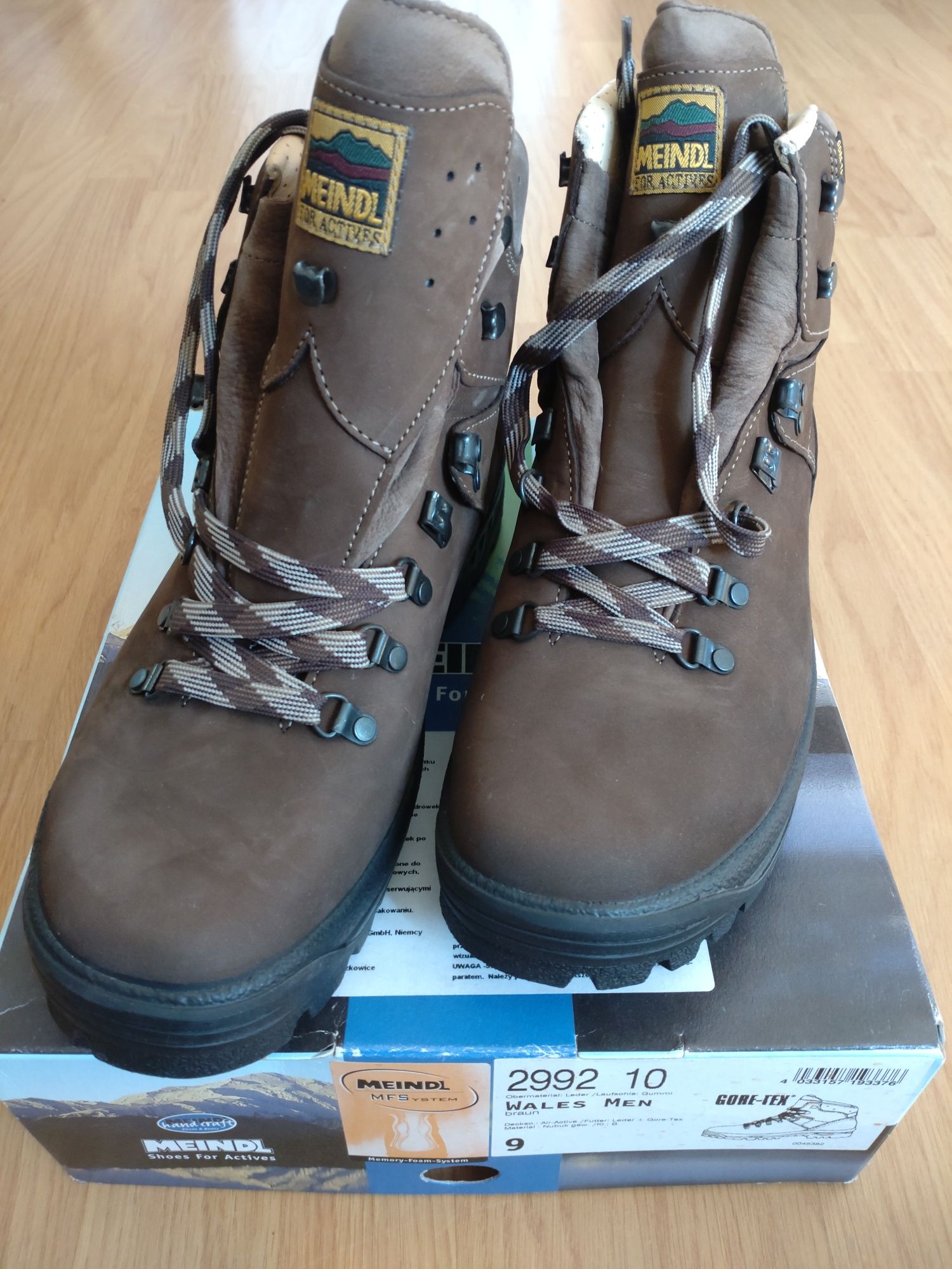 Buty meindl Wales MEN 43 nowe