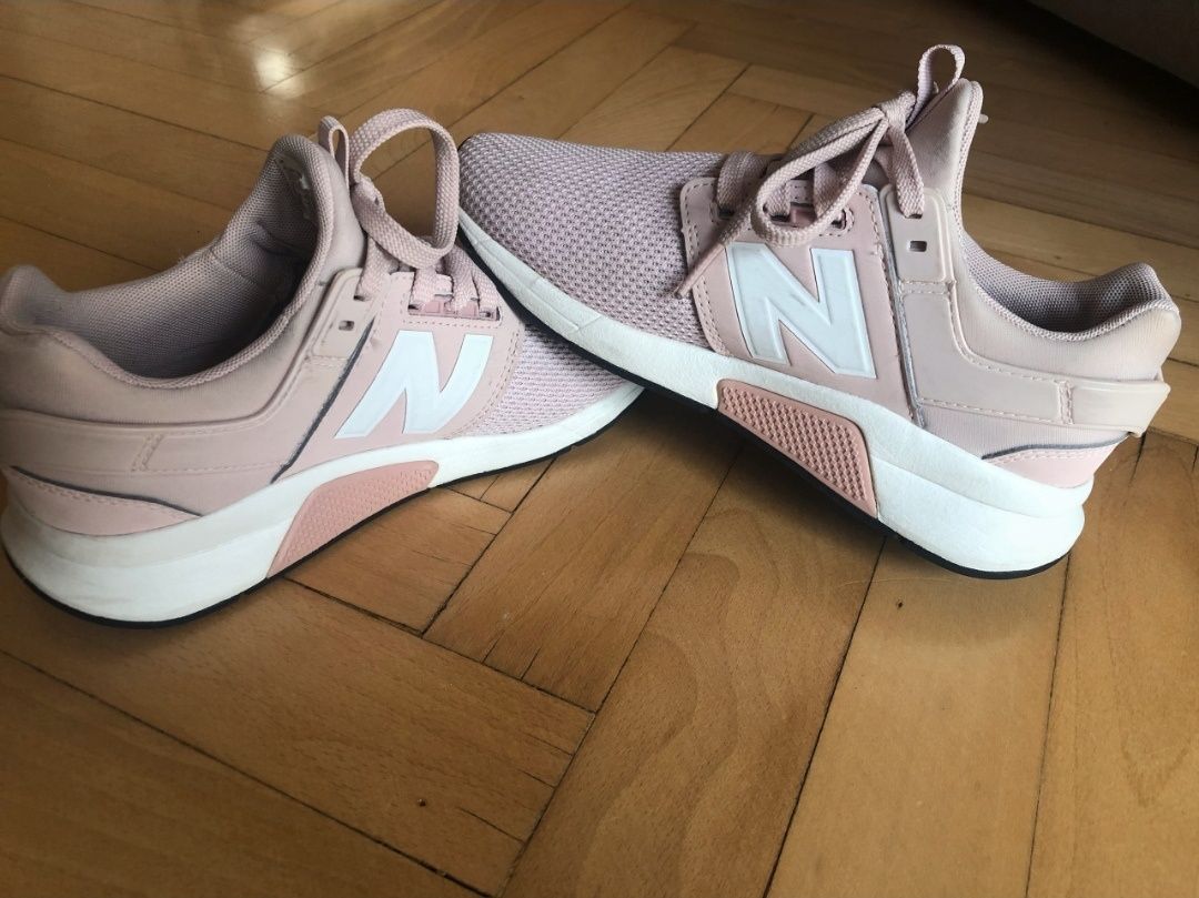 New Balance 247 pudrowy róż