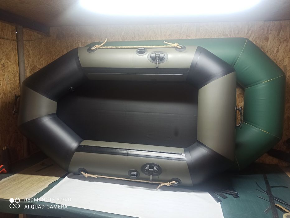 Продам одномісний надувний човен лодка надувная одномесная