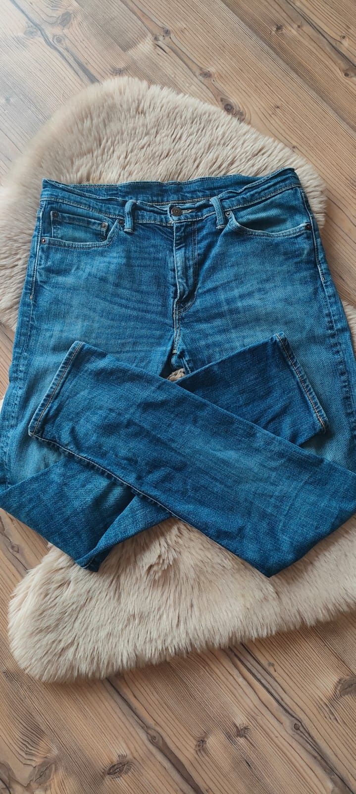 Męskie jeansy Levi's rozm L 33/34