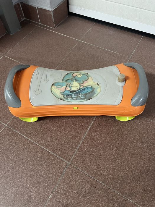 Vendo skate chico com sons