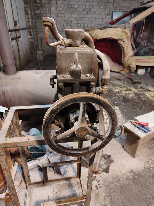 Насос вакуумный РВН-20