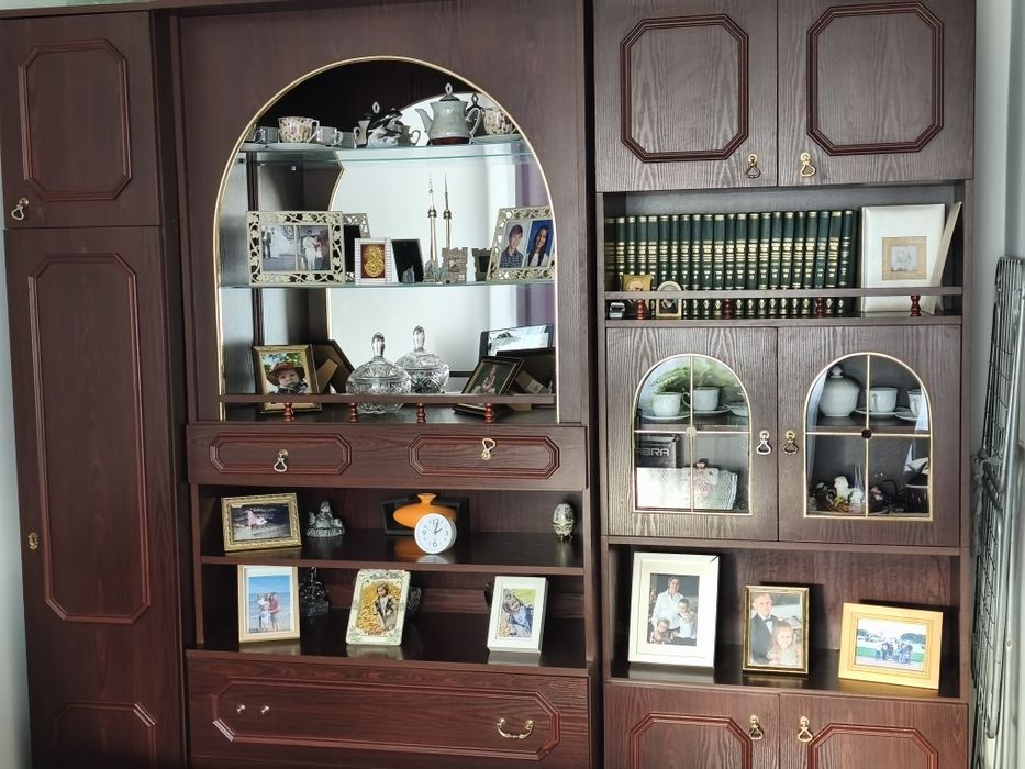 Oddam za darmo meble stół szafa półka pod tv