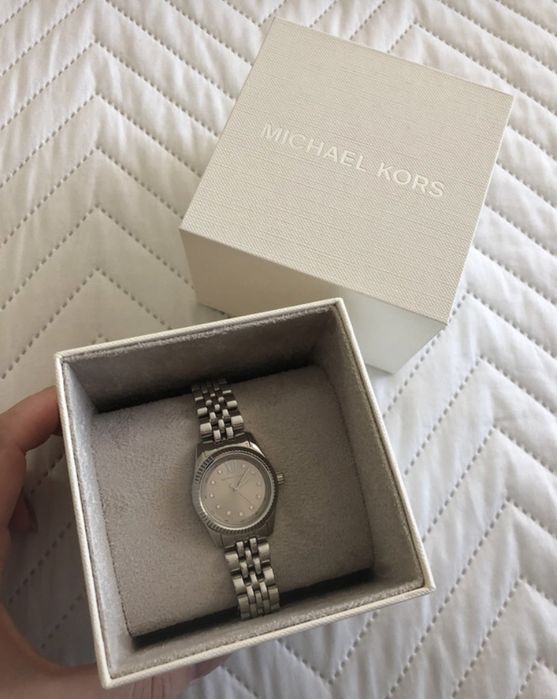 Relógio prateado Michael Kors