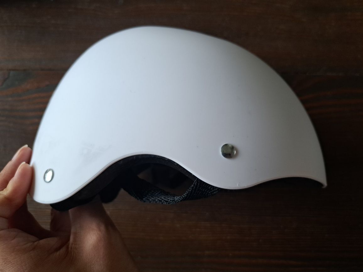 Kask rowerowy dziecięcy Momi 48 cm