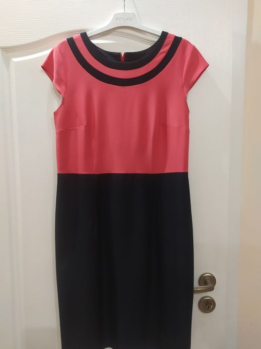 Продаю костюм - двійку. Сукня і піджак.