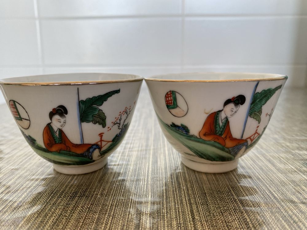 Chá de saque de porcelana antigo