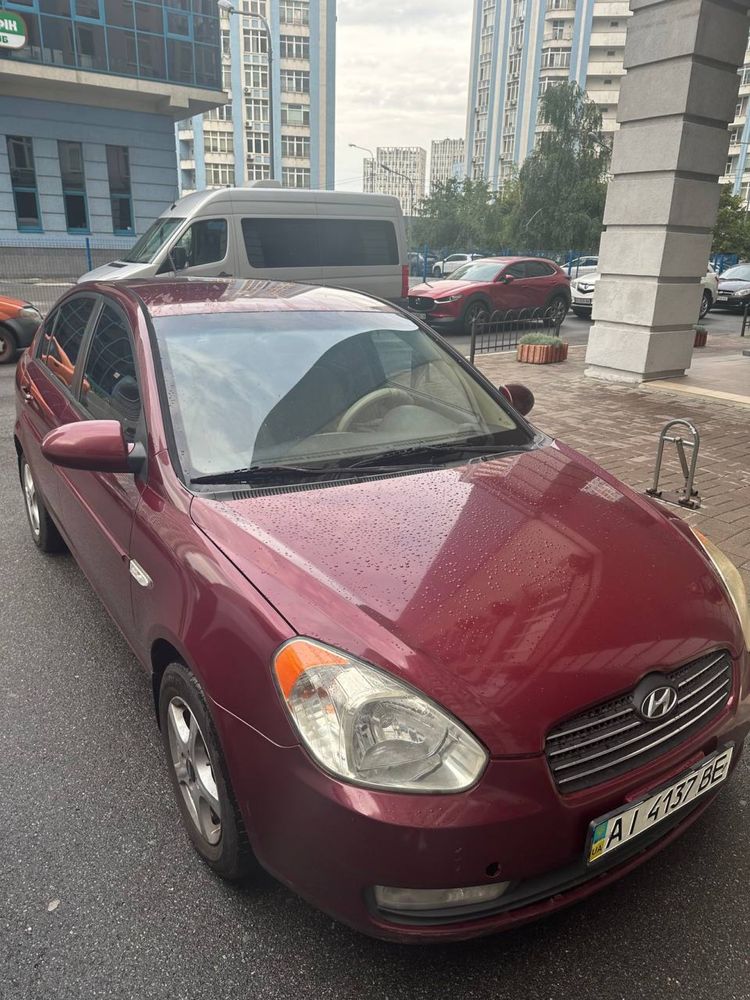 Продам Hyundai Accent