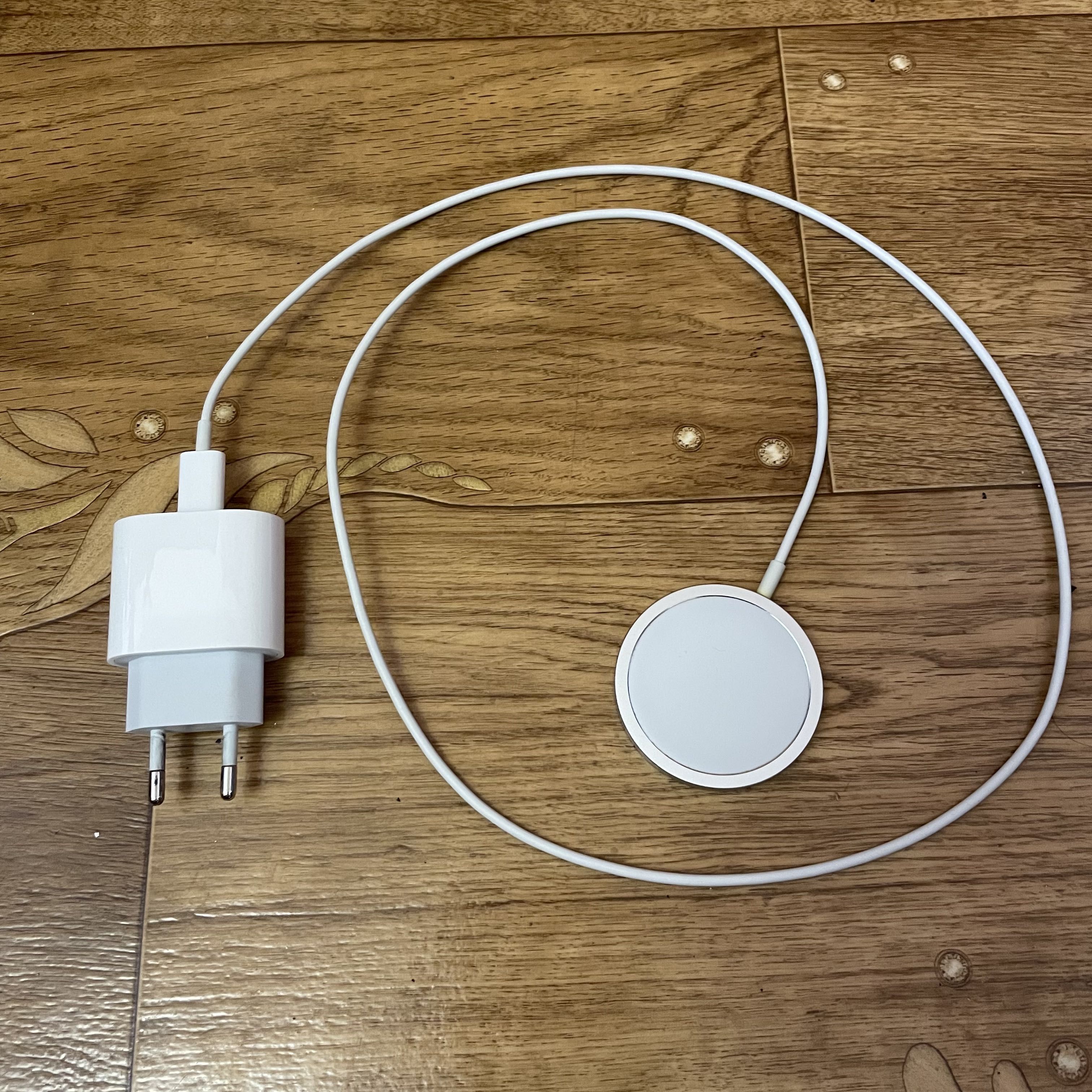 Зарядное Apple MagSafe iPhone, беспроводное, блочок, кабель, зарядка