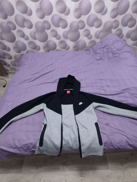 Кофта Tech Fleece