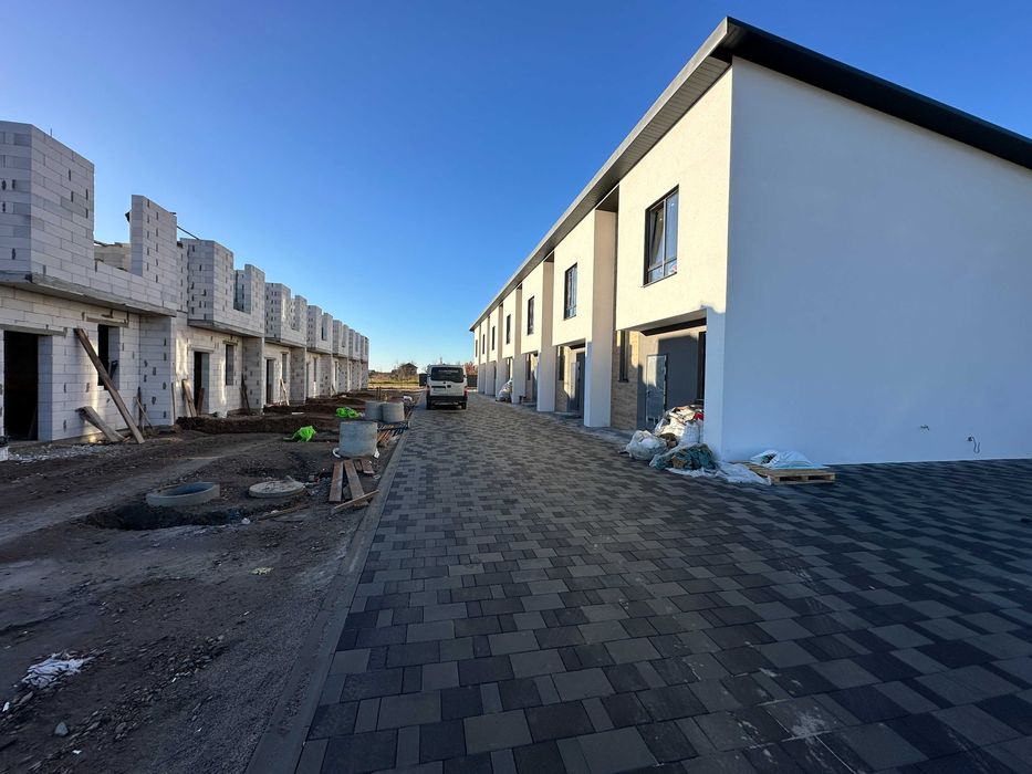 Мріяли про власний будинок поруч із Києвом? Це ваш шанс!