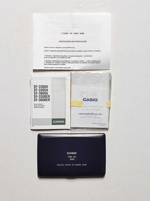 Antiga agenda digital / máquina de calcular Casio SF-3300ER