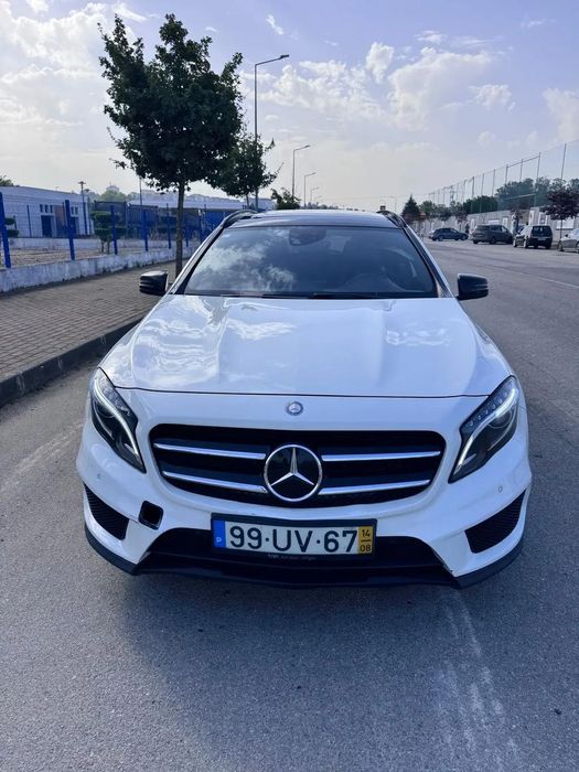 Mercedes-Benz GLA 220 CDI 4Matic 7G-DCT AMG Line