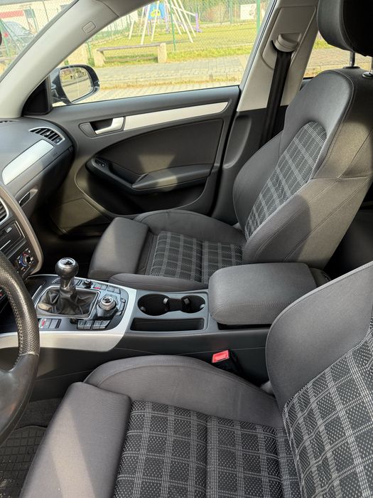 AUDI A4 AVANT B8 2.0TDI 2010 S-line