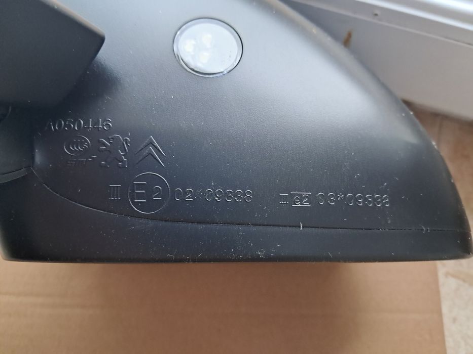 Lusterko citroen c4 b7, lewe ,nowe