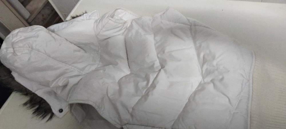 Colete branco kispo C&A