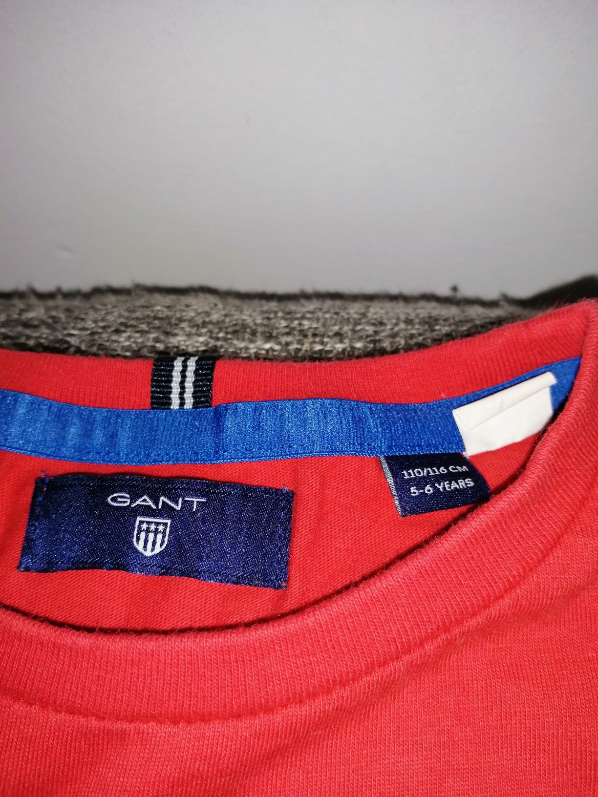 T-shirt Gant e calçao ganga Mango