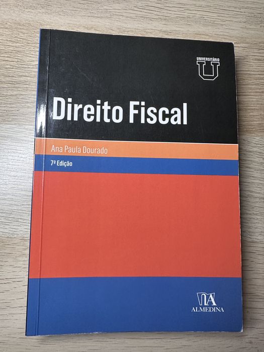 Vendo livros de direito em bom estado (ver descrição)