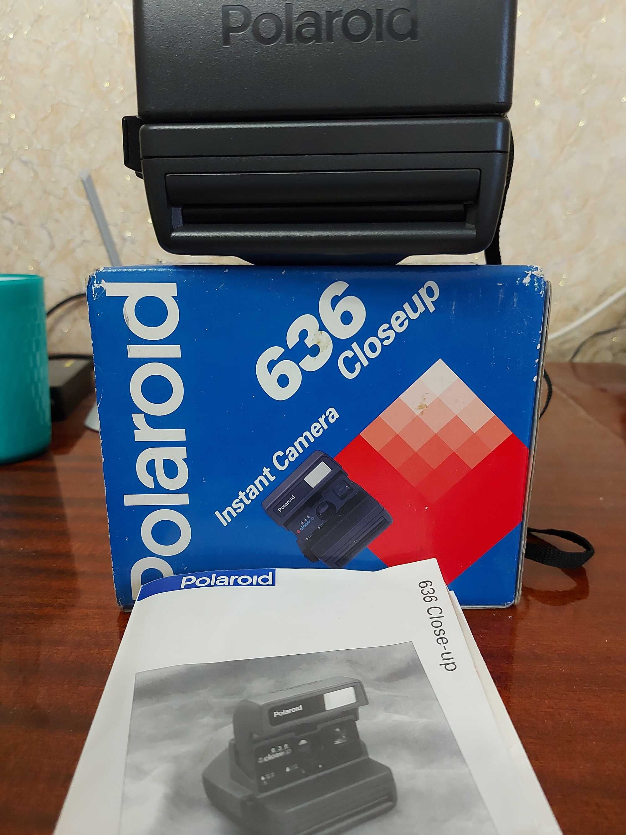 Фотоаппарат Polaroid Instant camera 636