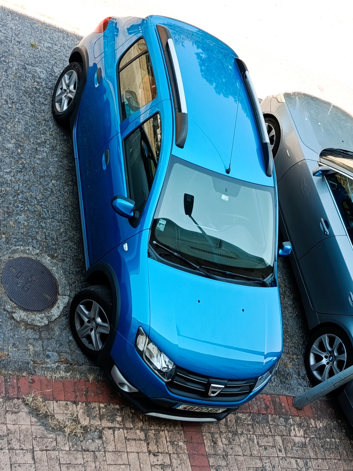 Dacia Sandero Azul