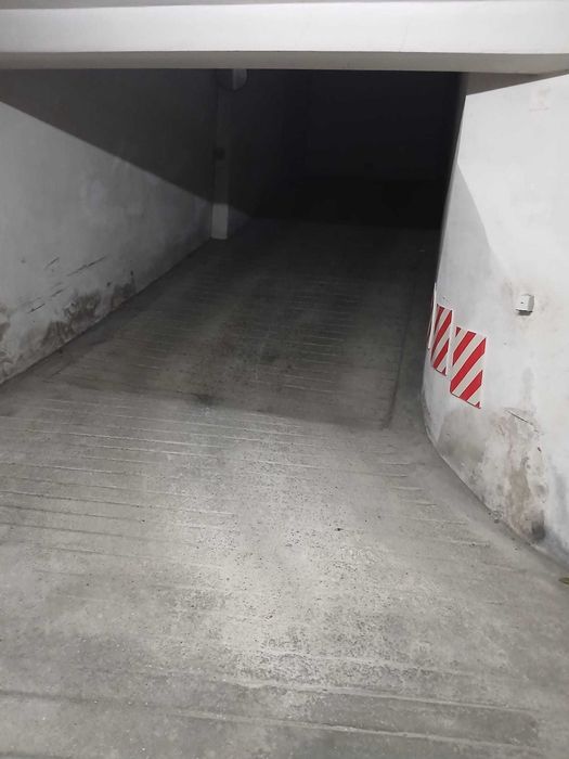Arrenda-se lugar de garagem no centro de Ovar