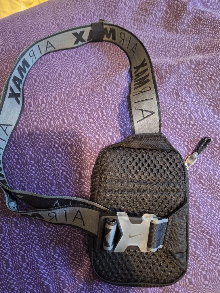 Nike crossbody, сумка,бананка