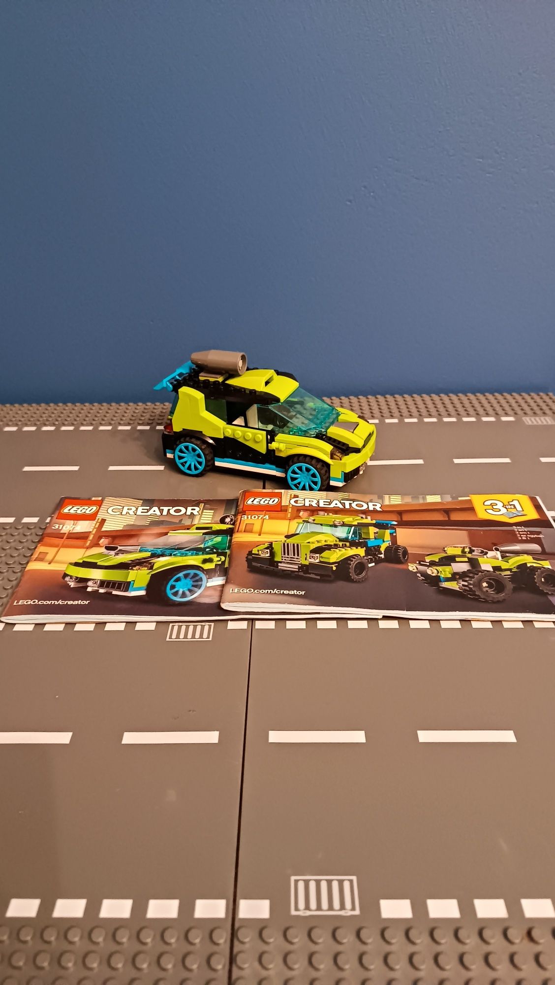 LEGO 31074 wyścigówka 3w1