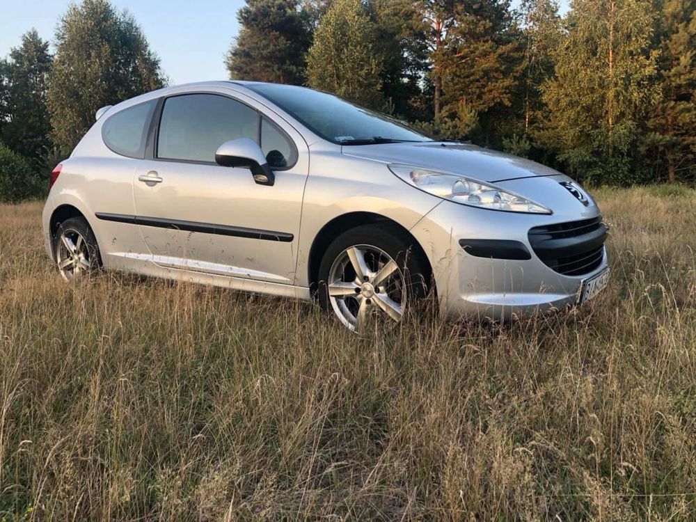 Peugeot 207 1.4 2006r