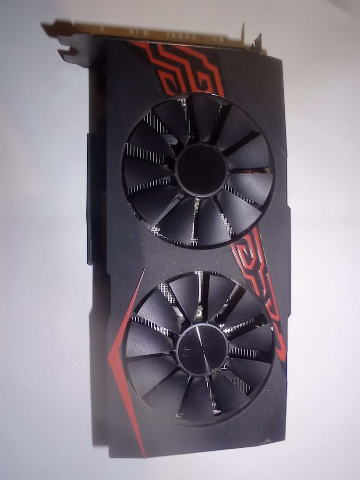 Відео карта Asus AMD Radeon RX-570 4GB