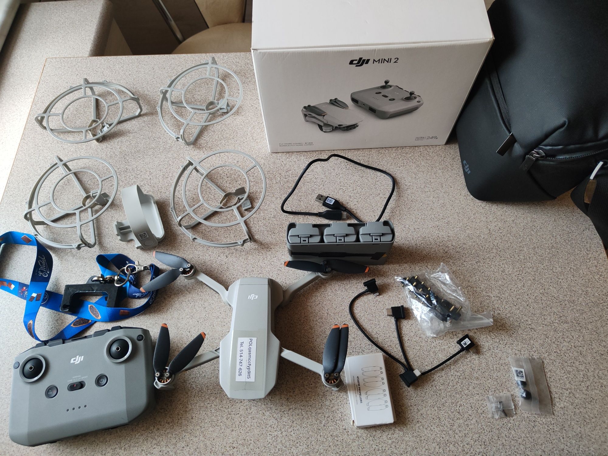 Dron DJI Mini 2 Fly More Combo