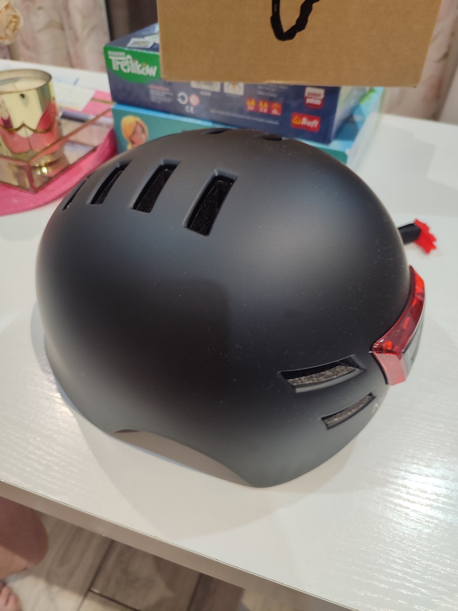 Kask rowerowy rozmiar L