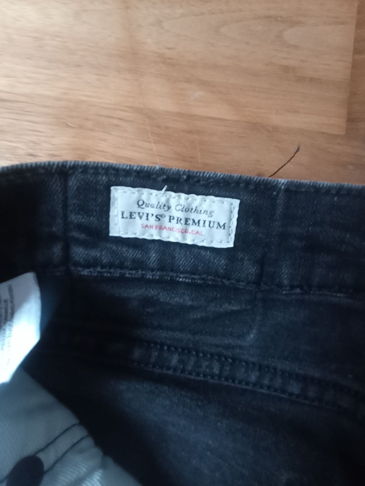 Spodnie męskie jeansowe Levi's 519 W30L32