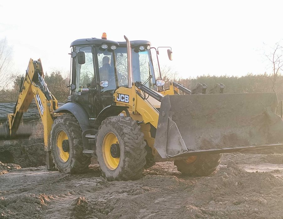 Usługi koparko - ładowarką.