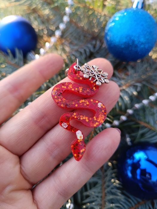 Брелки змійки ручної роботи з епоксидної смоли!