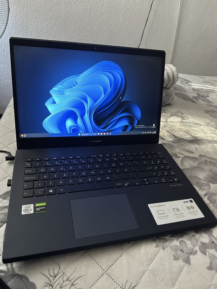 Asus VivoBook 15” X571LI