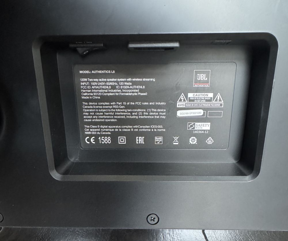 JBL L8, Głośnik bezprzewodowy 120W