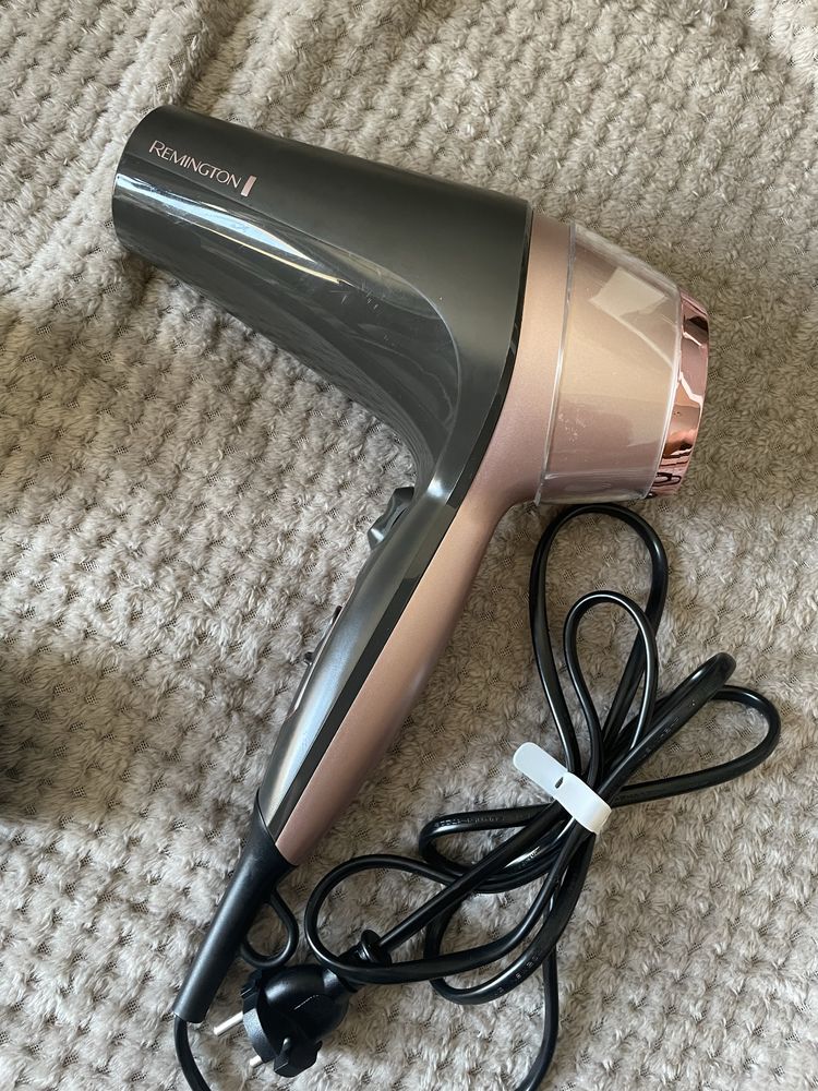 Suszarka do włosów REMINGTON Curl & Straight Confidence D5706