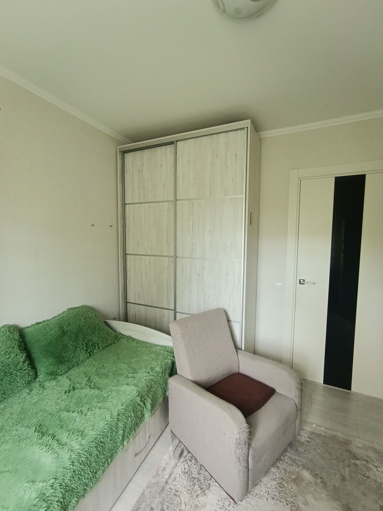Продаж 3к кв. р-н Урожая