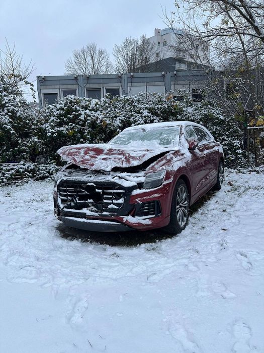 Audi Q8 Audi Q8, 2022 roku, po wypadku
