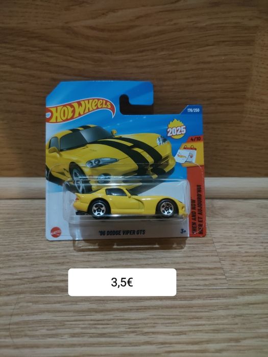 Hot Wheels vários