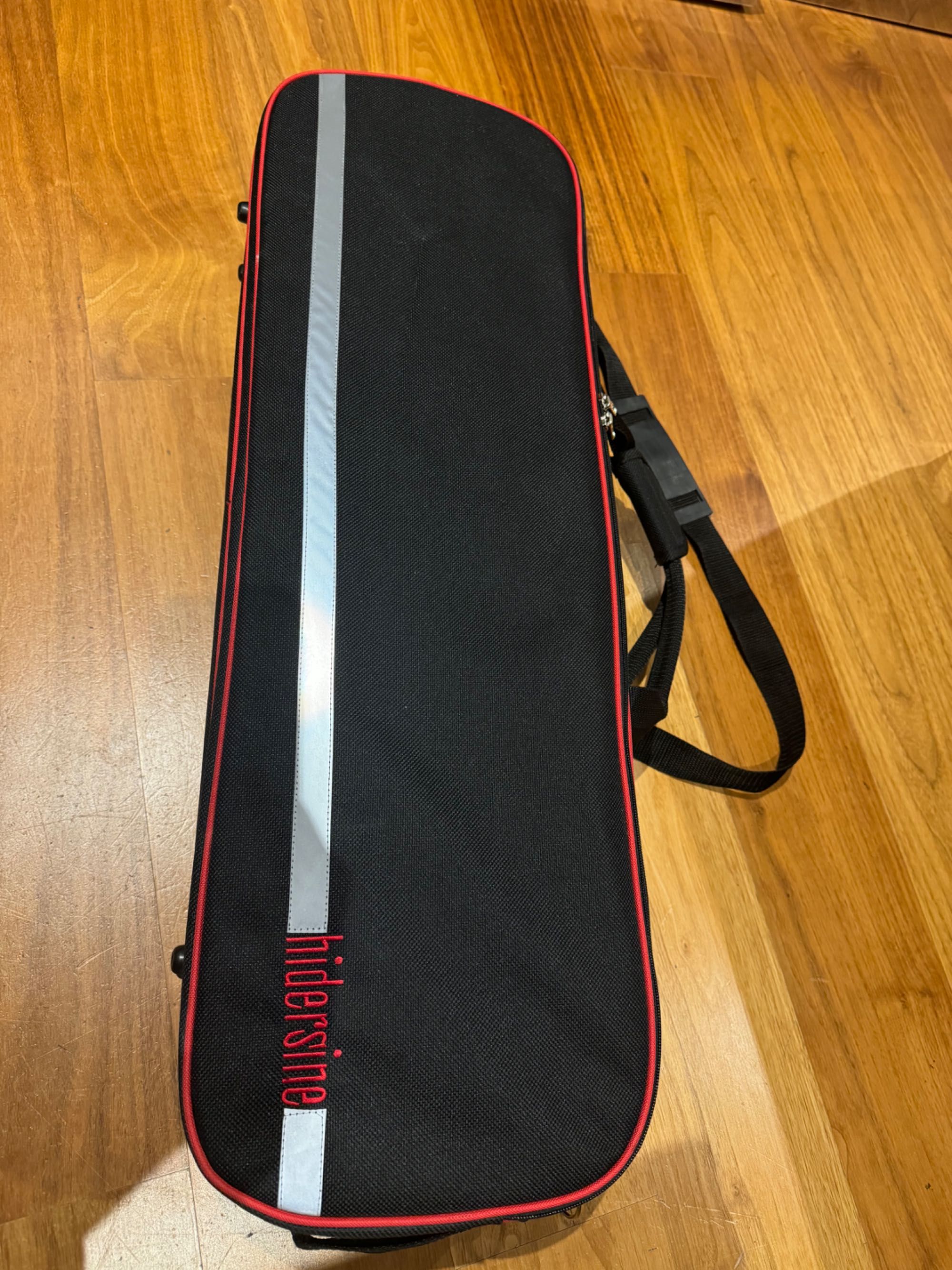 Скрипка з футляром Hidersine HEV3 Electric Violin (Велика Британія)