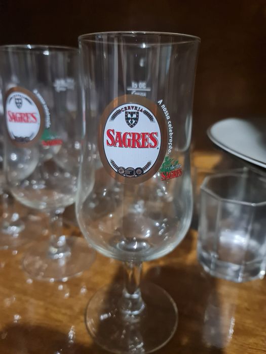 12 Copos oficiais Sagres – como novos