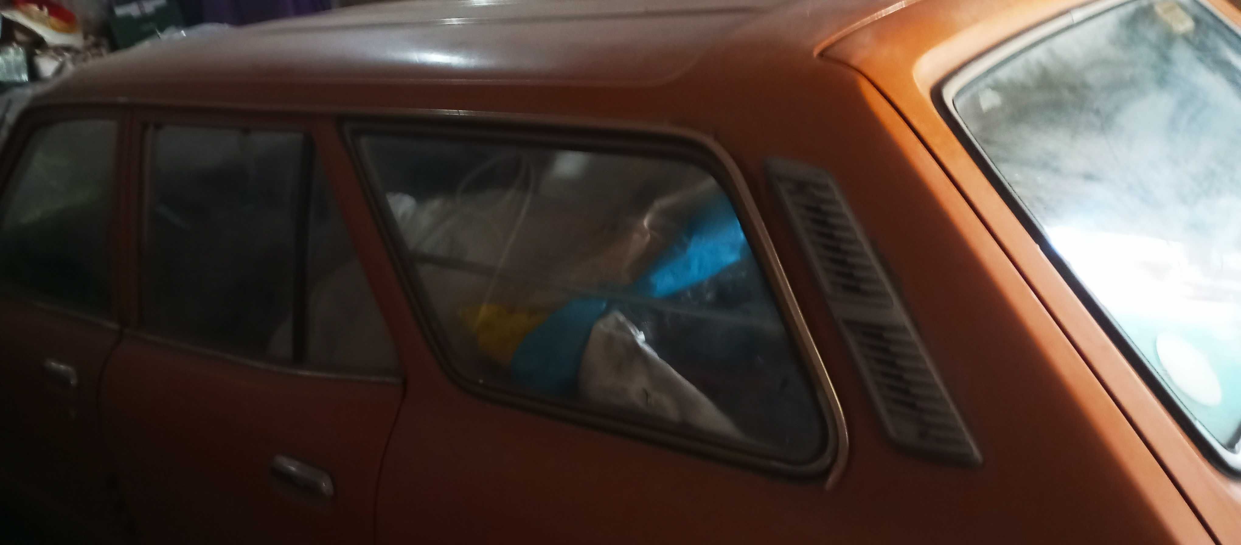 Vende-se carroAntigo
