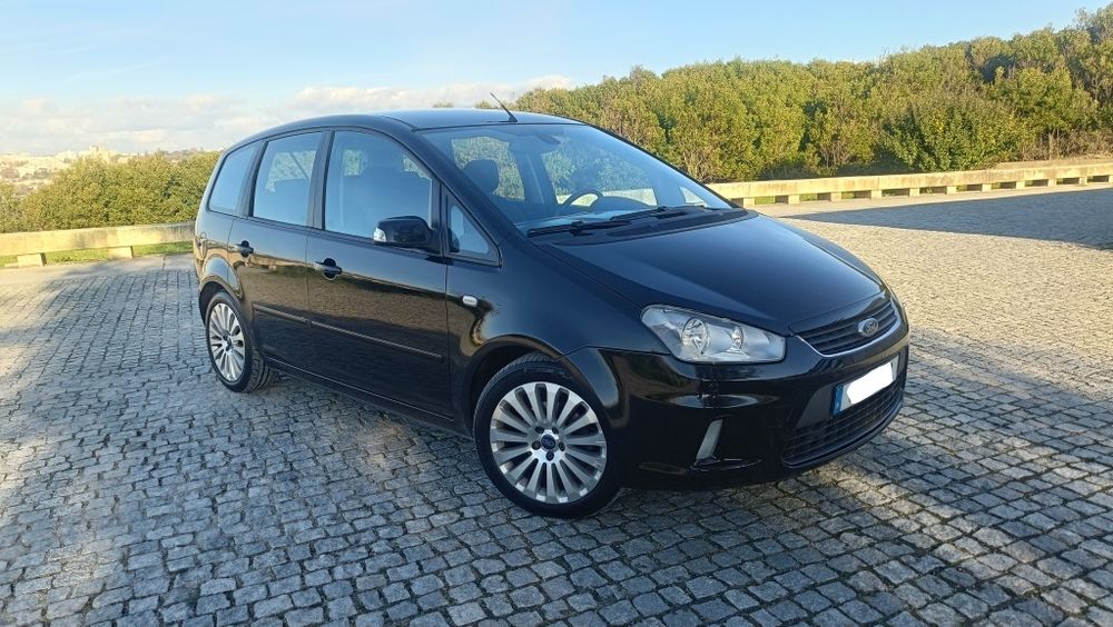 Ford C Max  Versão Titanium
