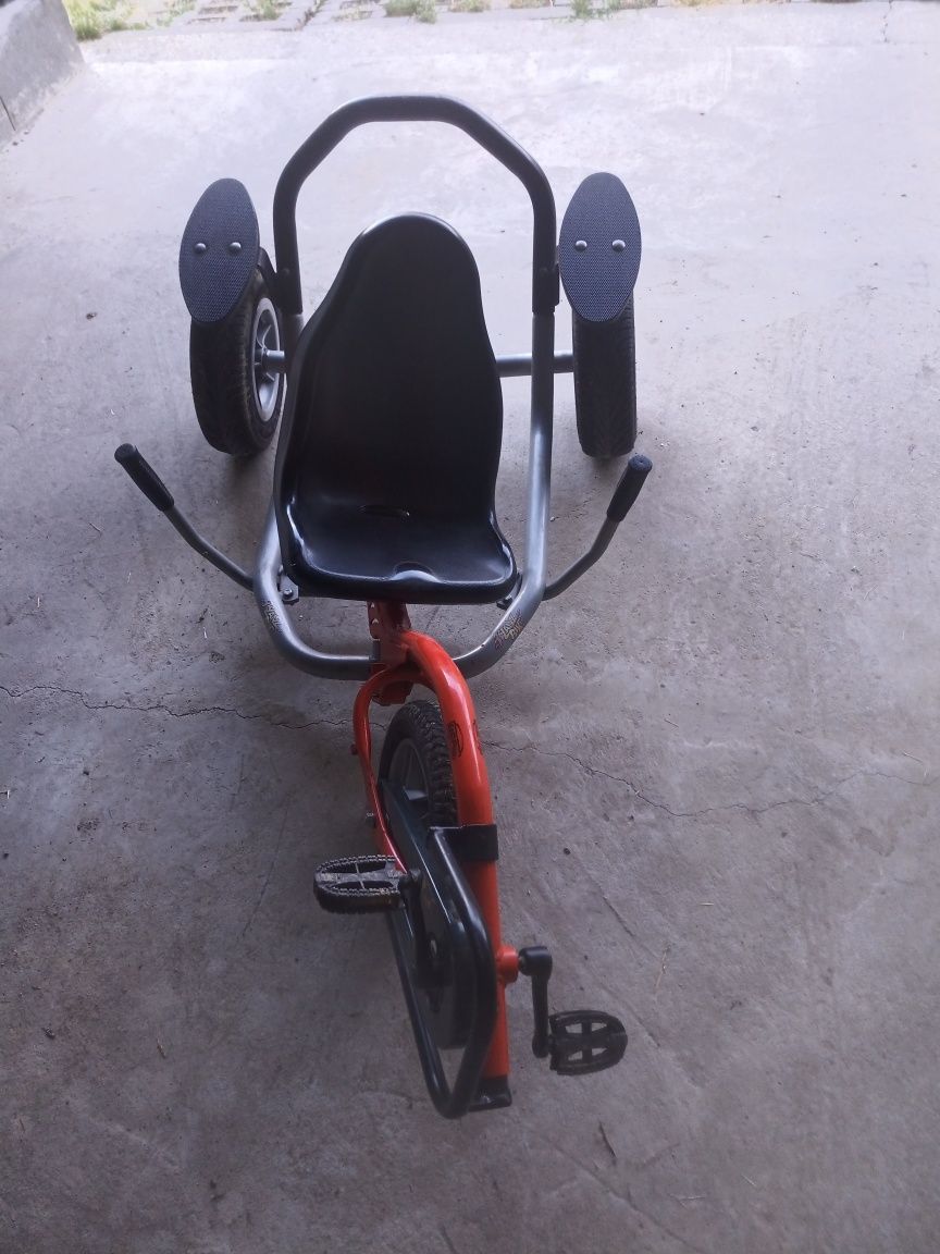 Gokart trajka BERG
