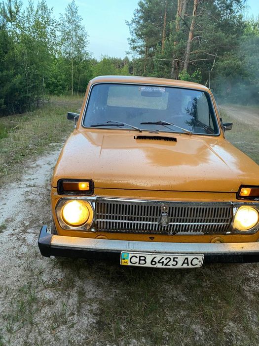 Продам авто Ниву 2121
