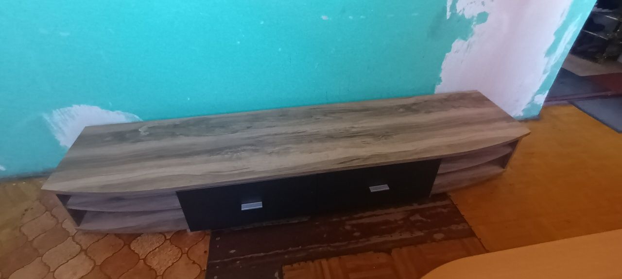 stolik pod telewizor
