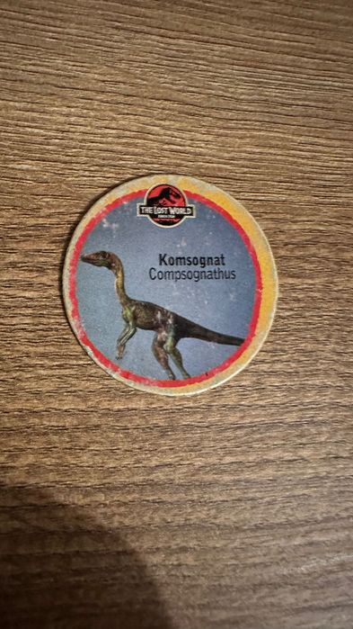 Jurassic Park The Lost World Tazo Leaf Tazo numer 2/24 Komsognat