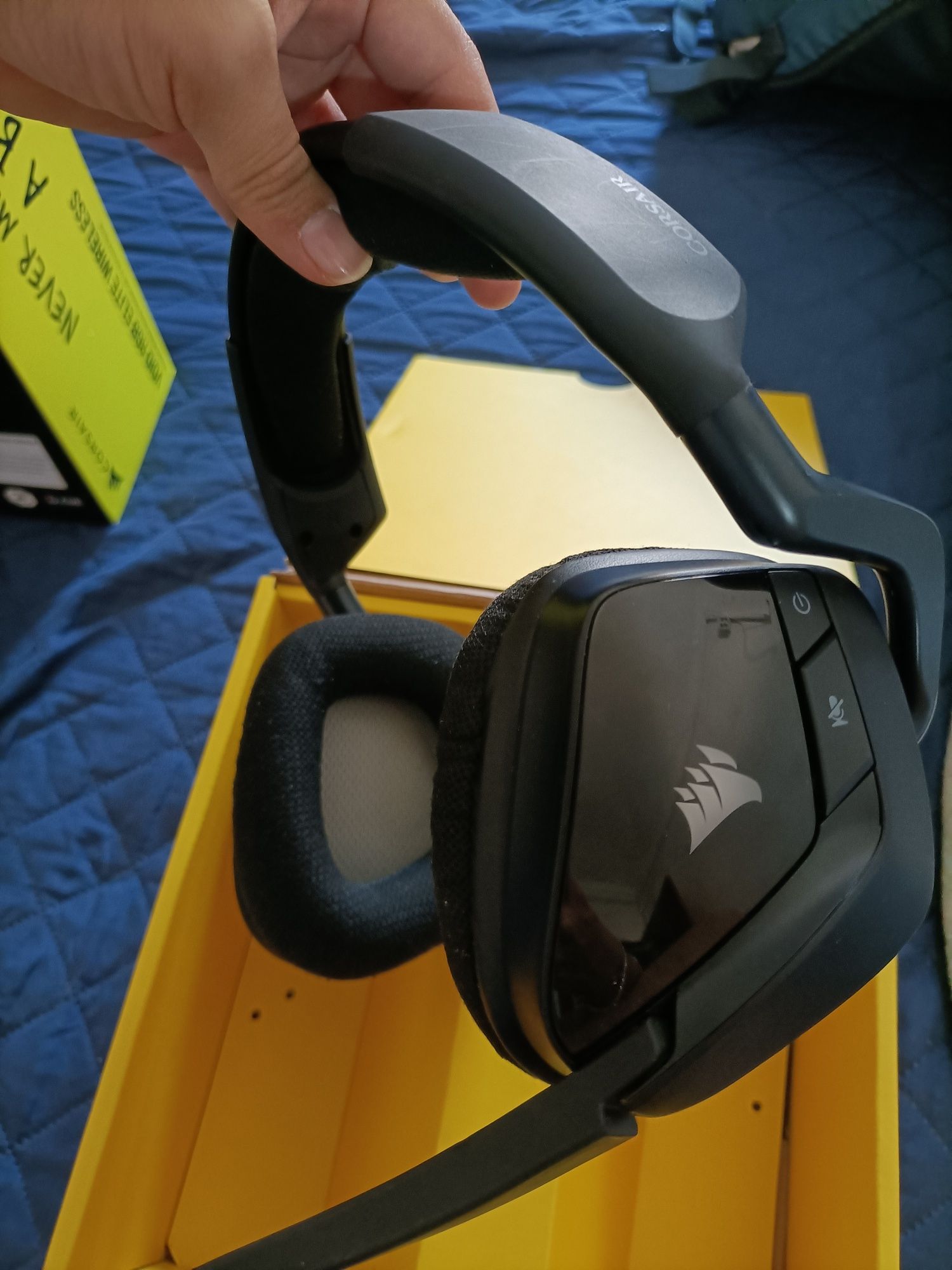 Headset Corsair RGB wireless